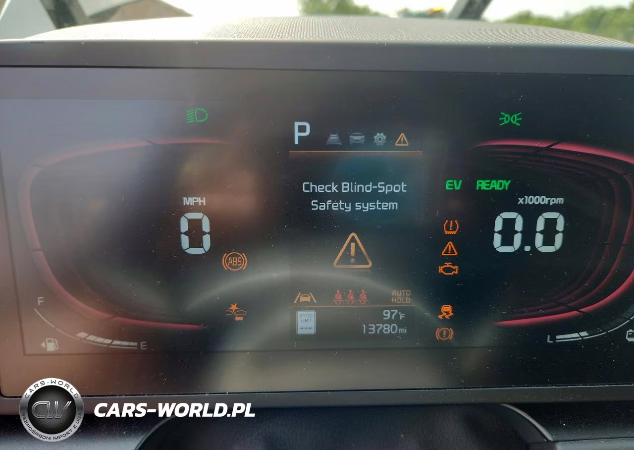2026 Kia Niro Lx VIN:KNDCP3LE4T5330748 - 9