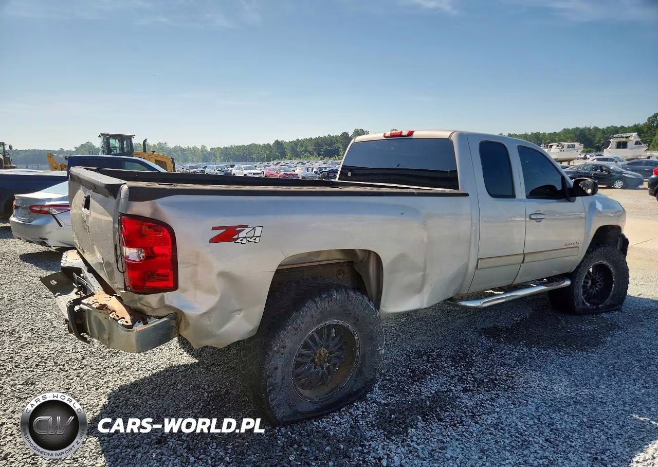 2007 Chevrolet Silverado K3500 VIN:1GCHK39K97E518172 - 3