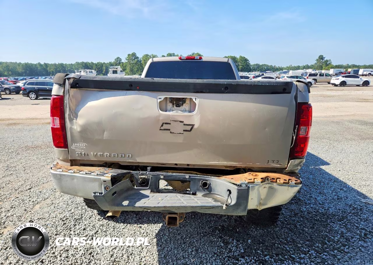 2007 Chevrolet Silverado K3500 VIN:1GCHK39K97E518172 - 6