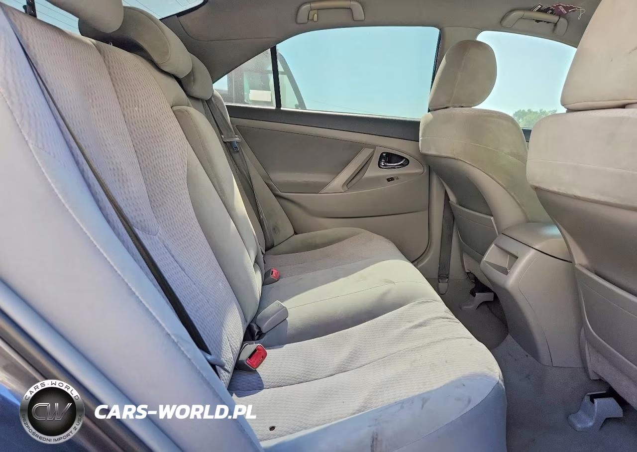 2010 Toyota Camry Le VIN:4T4BF3EK8AR061062 - 10