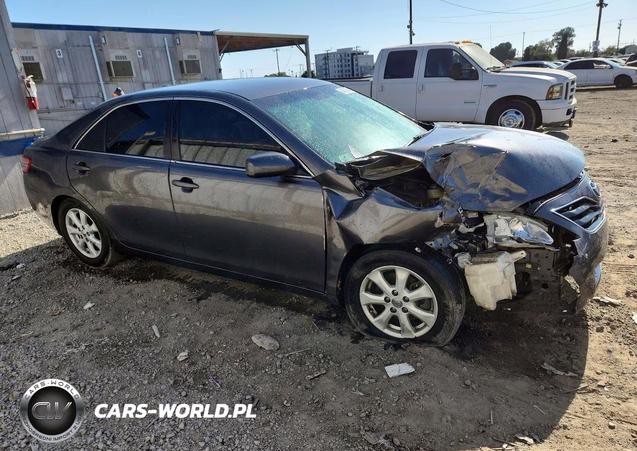 2010 Toyota Camry Le VIN:4T4BF3EK8AR061062 - 4