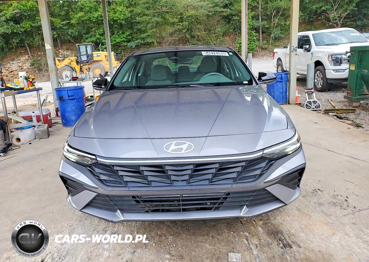 2026 Hyundai Elantra Sel Sport VIN:KMHLM4DG1TU106076 - 5