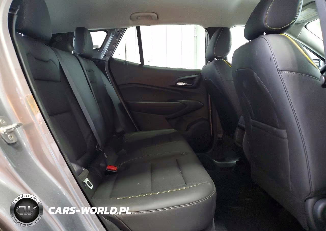 2024 Chevrolet Trax Activ VIN:KL77LKE26RC099640 - 11