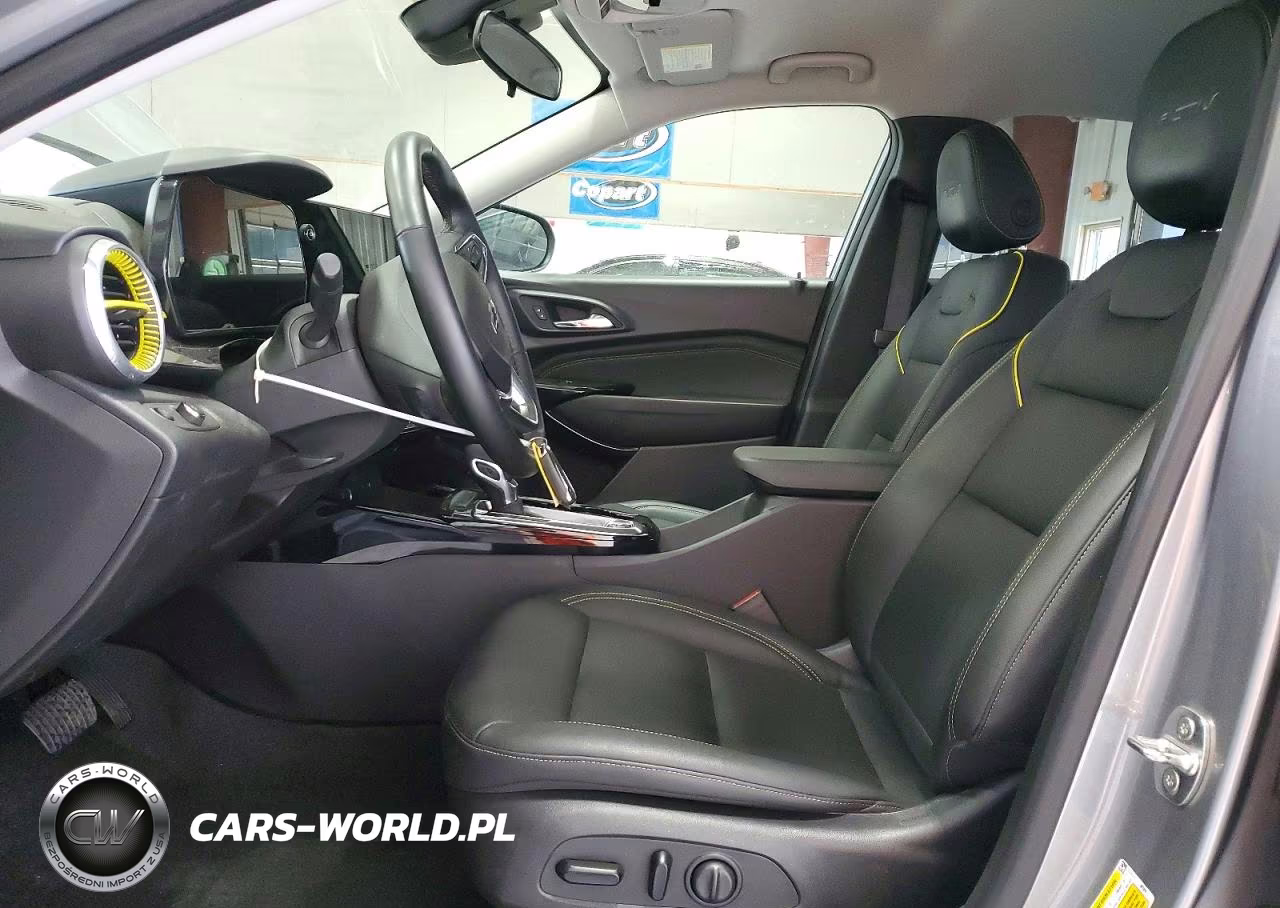 2024 Chevrolet Trax Activ VIN:KL77LKE26RC099640 - 7