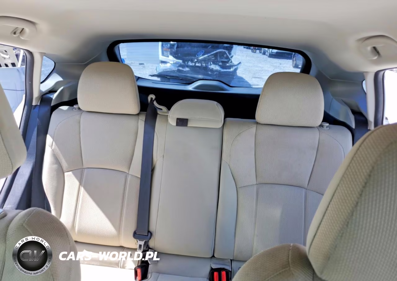2019 Subaru Impreza Premium VIN:4S3GTAC64K3741071 - 10