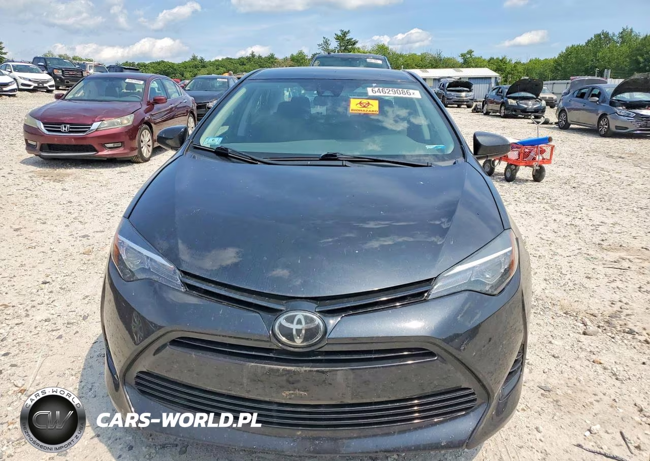2017 Toyota Corolla Le VIN:2T1BURHE1HC958177 - 5