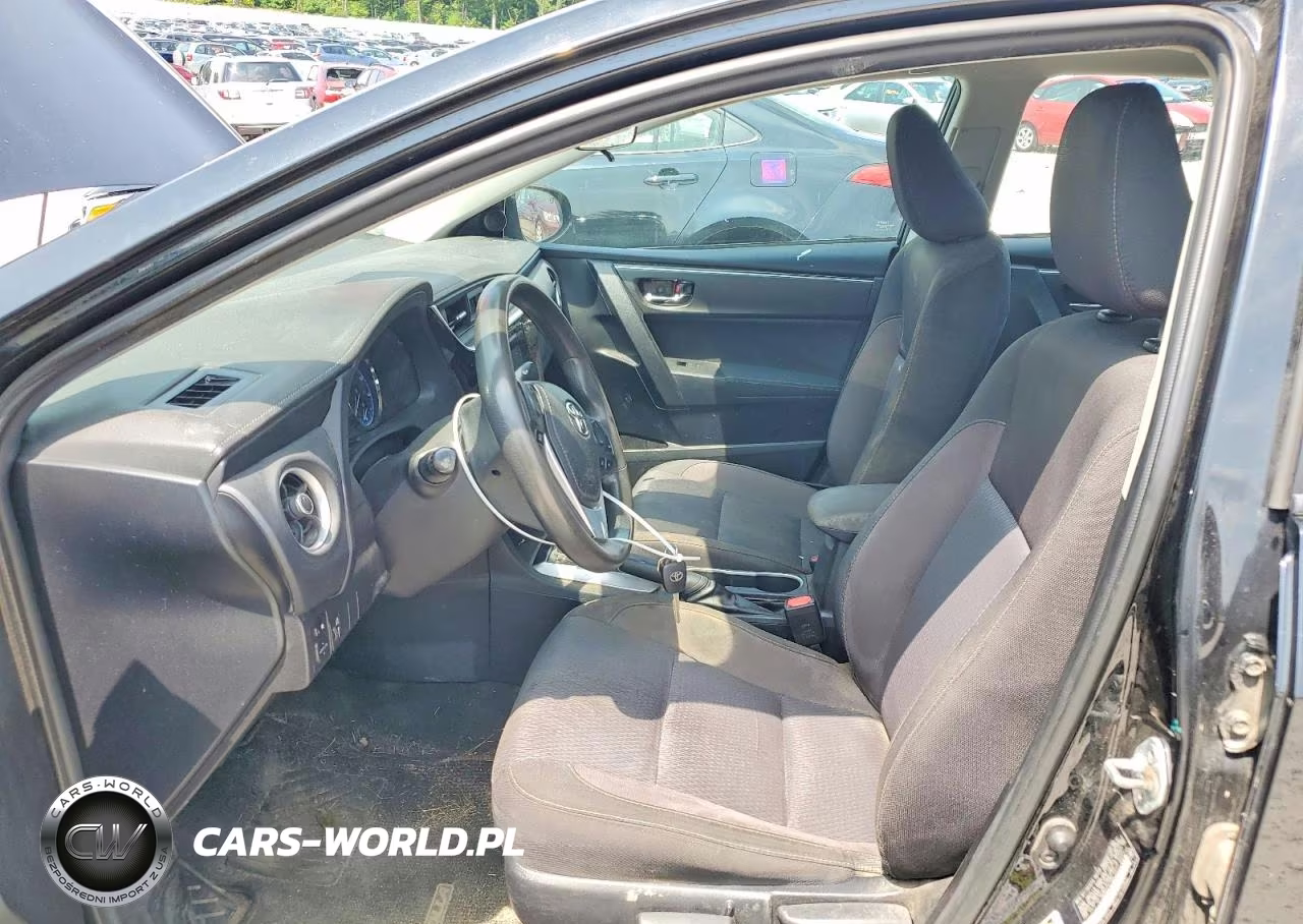 2017 Toyota Corolla Le VIN:2T1BURHE1HC958177 - 7