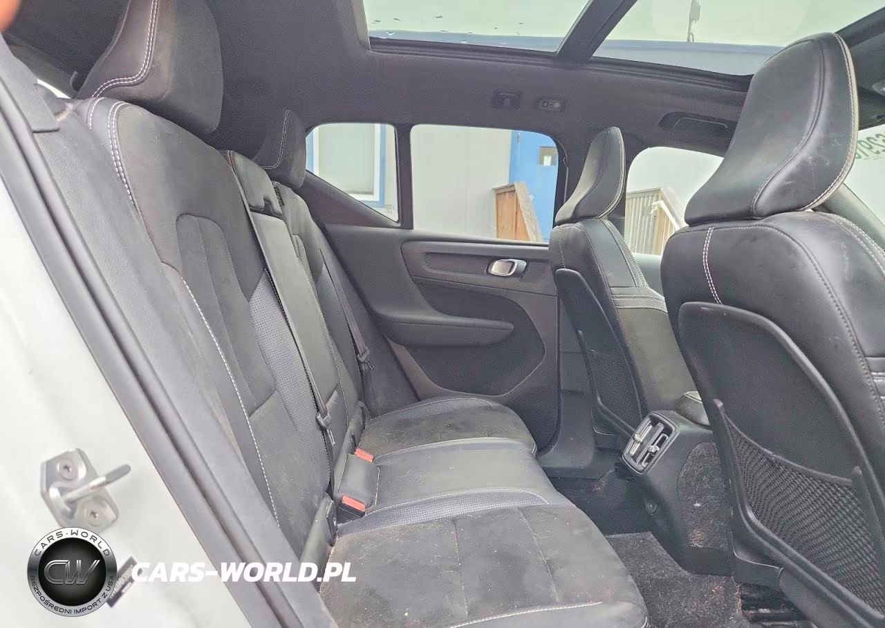 2019 Volvo Xc40 T5 R-Design VIN:YV4162UM0K2092047 - 11