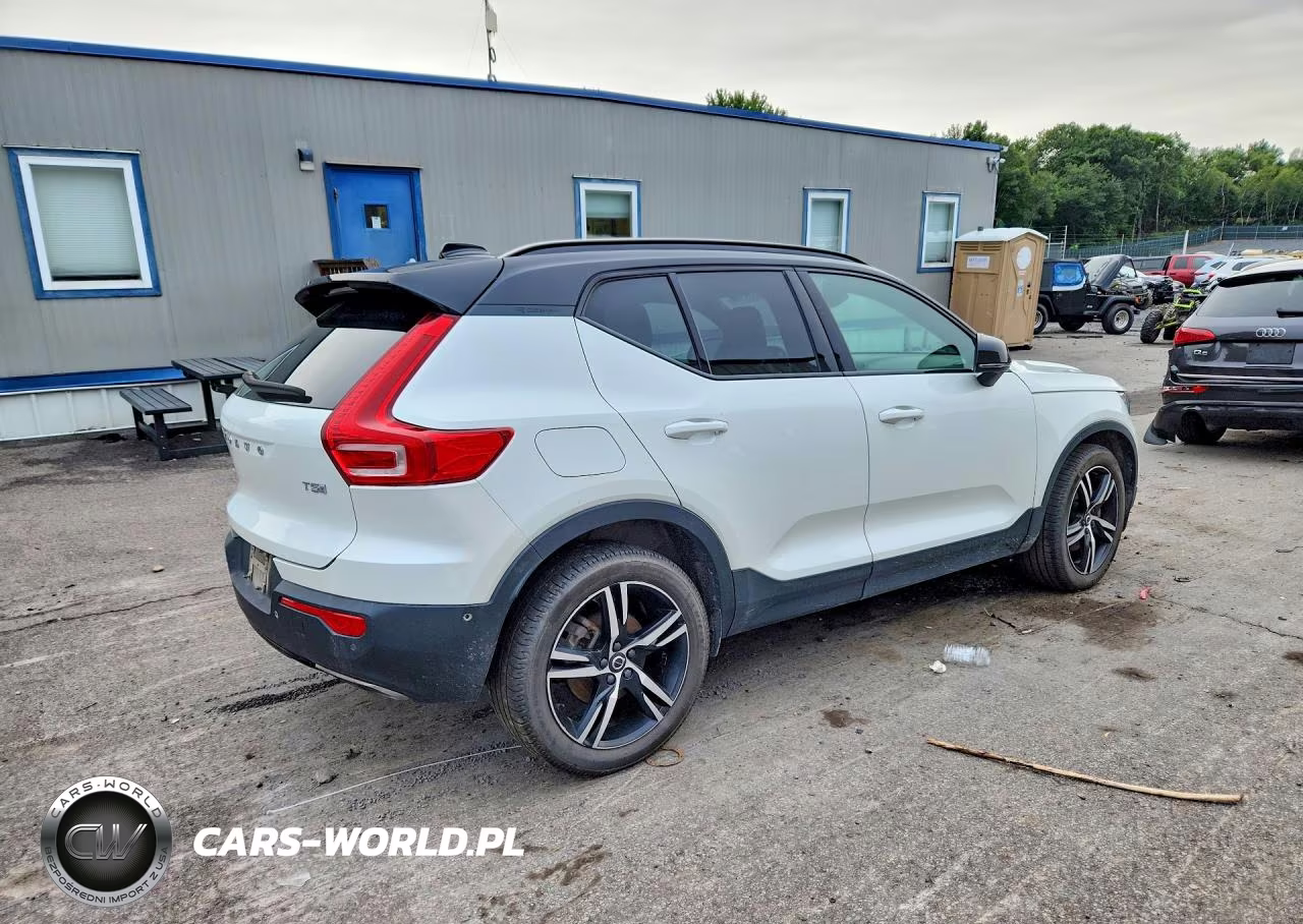 2019 Volvo Xc40 T5 R-Design VIN:YV4162UM0K2092047 - 3