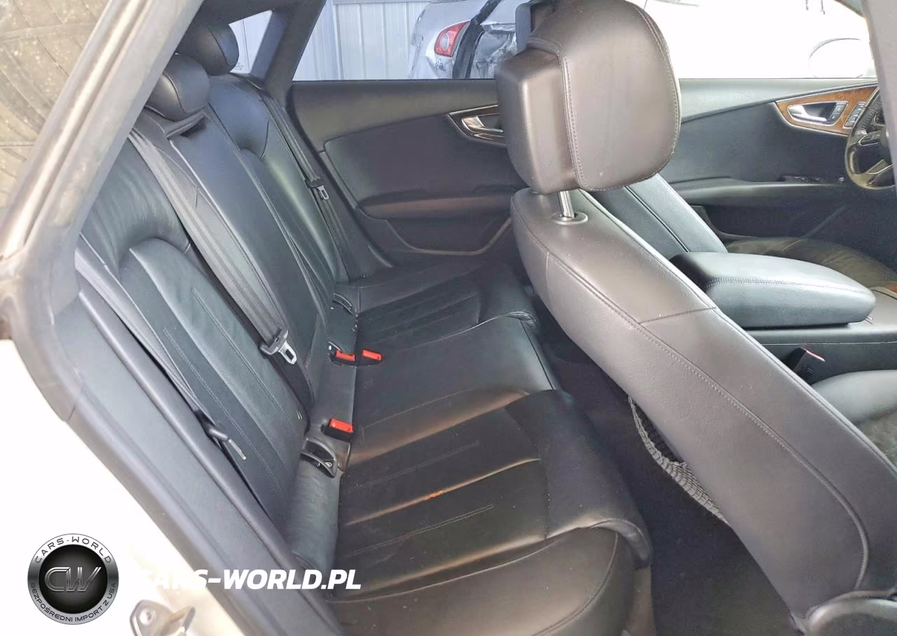 2013 Audi A7 Premium Plus VIN:WAUYGAFC2DN052368 - 10