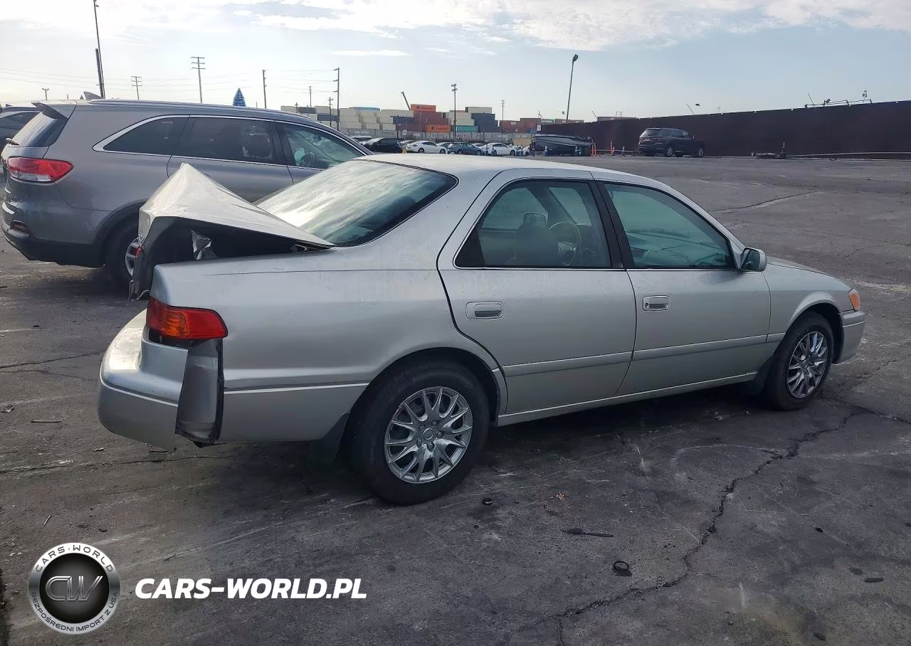 2000 Toyota Camry VIN:4T1BG22K9YU618691 - 3