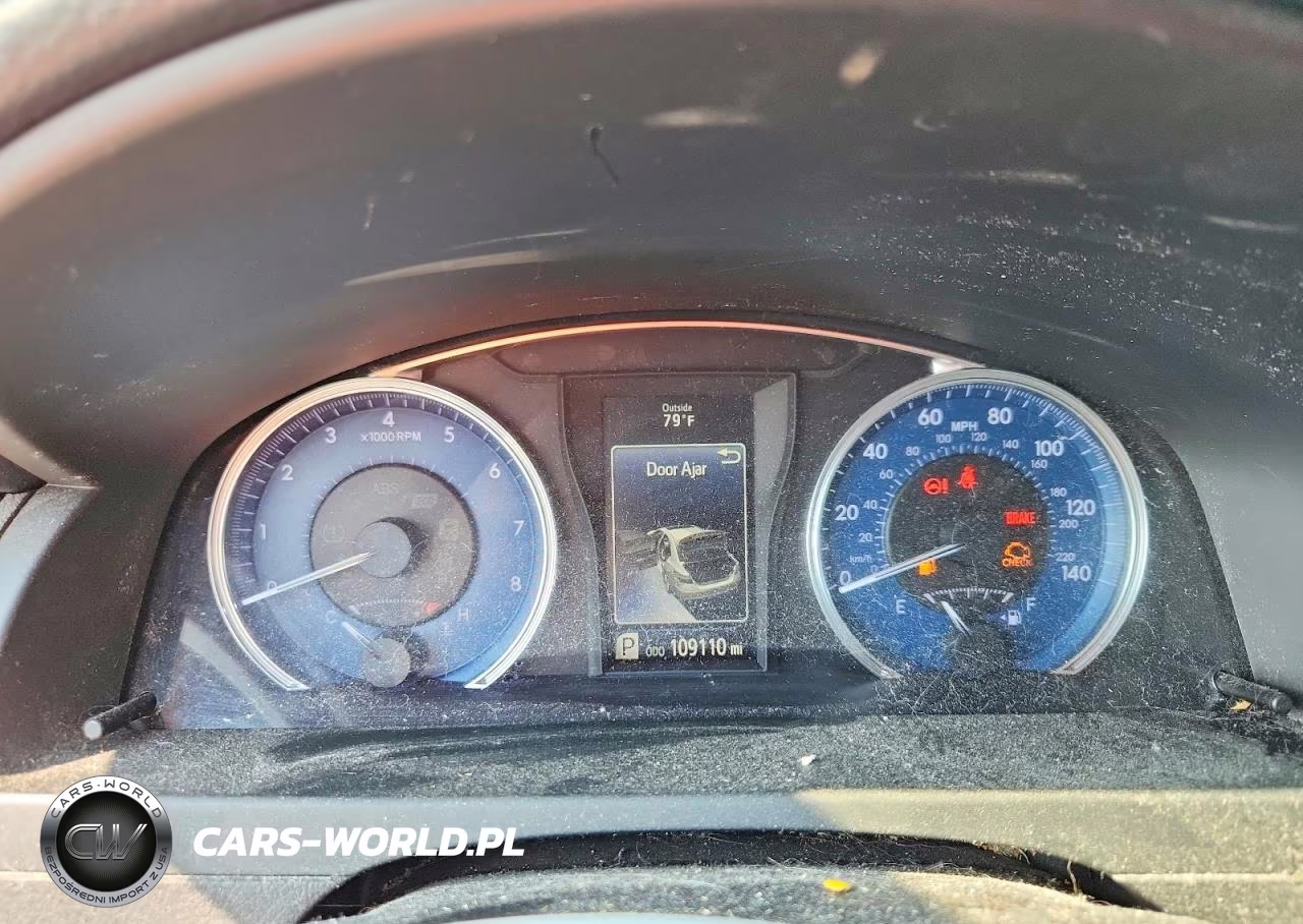 2017 Toyota Camry Le VIN:4T1BF1FK9HU363113 - 9
