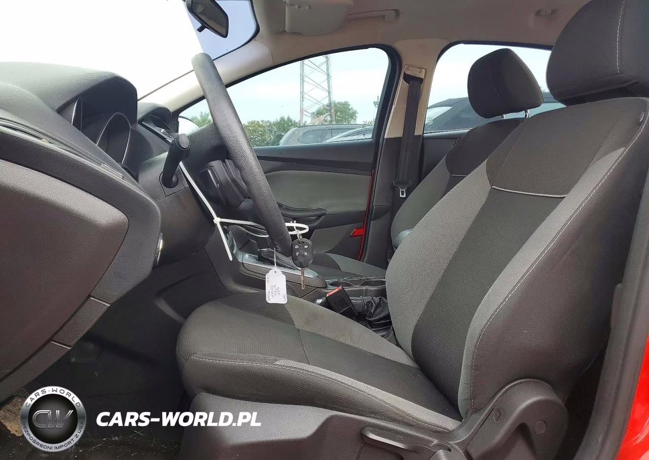 FORD FOCUS SE VIN:1FADP3F23EL270004 - 7