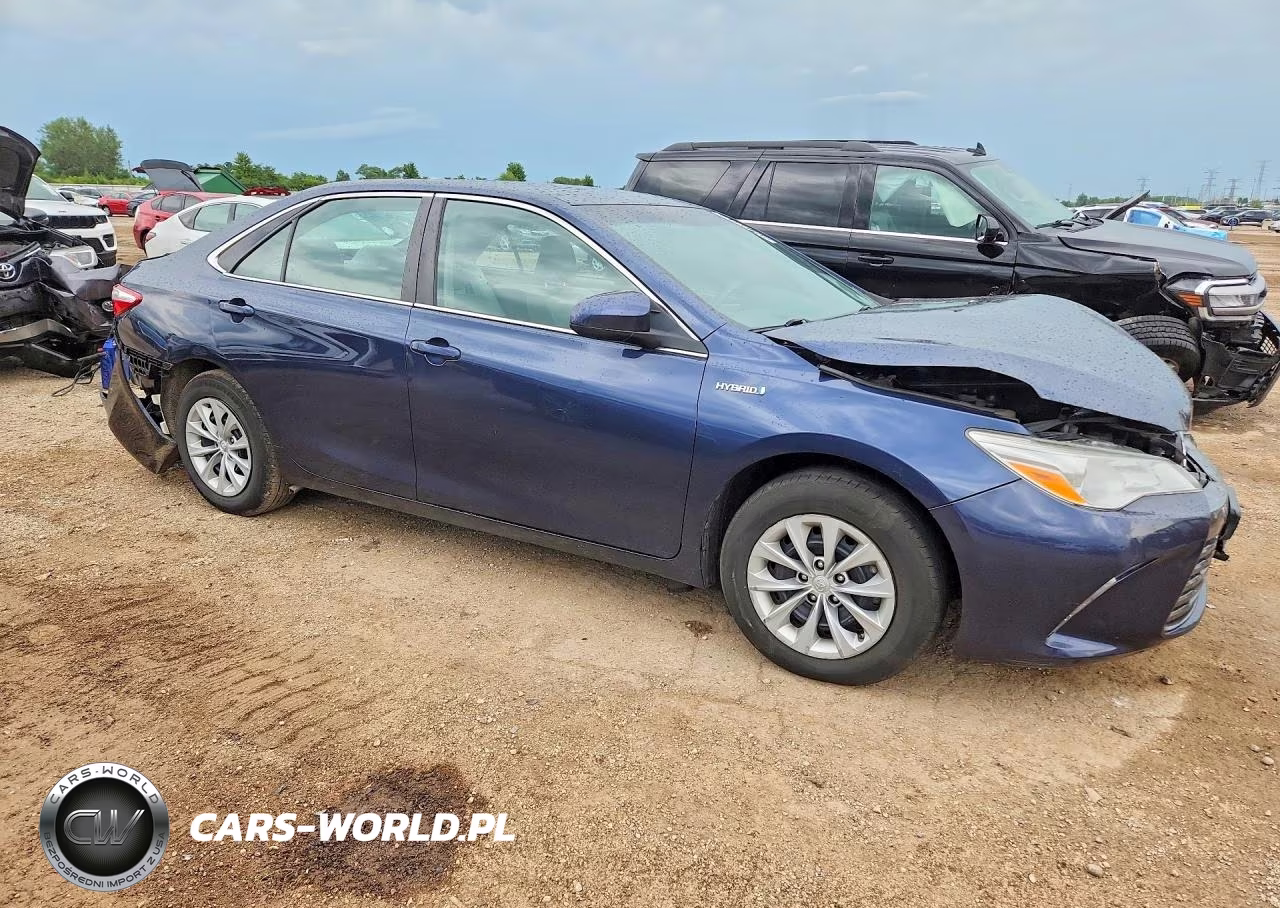 2015 Toyota Camry Hybrid Le VIN:4T1BD1FK2FU170756 - 4