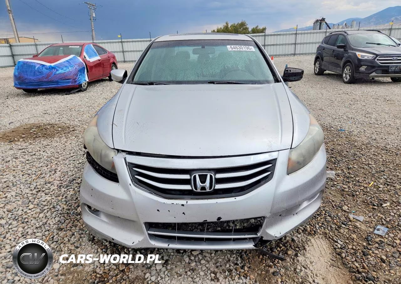 2012 Honda Accord Exl VIN:1HGCP3F87CA017319 - 5