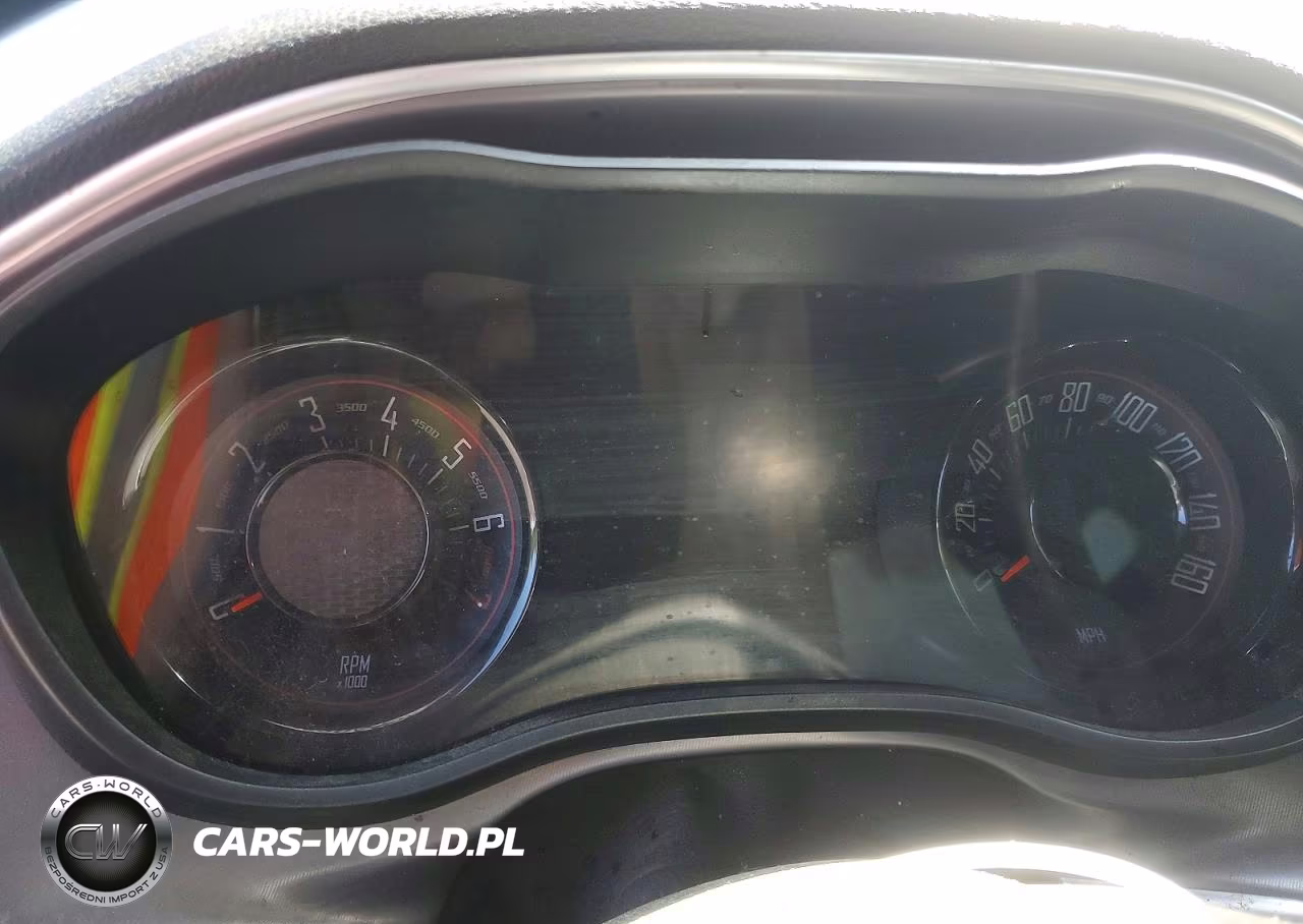 2019 Dodge Challenger Gt VIN:2C3CDZJG7KH737314 - 9