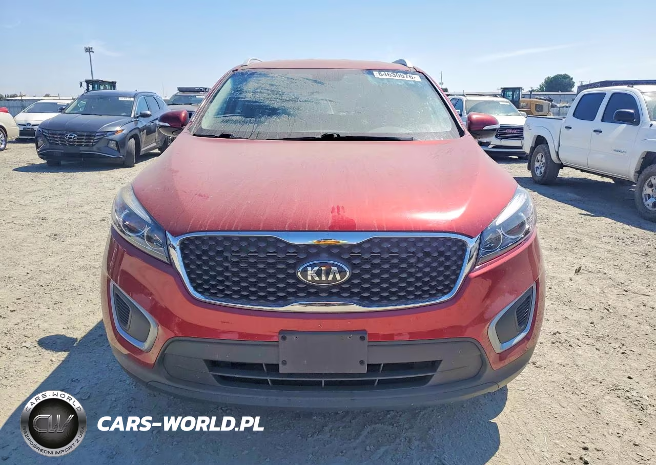 2018 Kia Sorento Lx VIN:5XYPGDA39JG375133 - 5