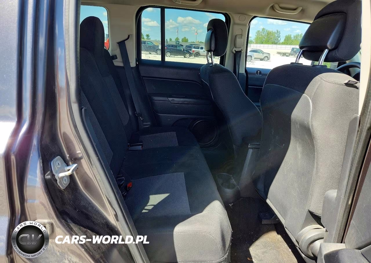 2014 Jeep Patriot Sport VIN:1C4NJPBA0ED774735 - 11