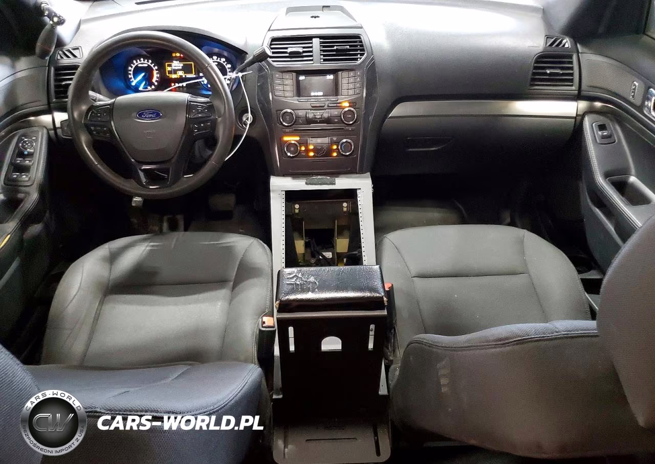 2018 Ford Explorer Police Interceptor VIN:1FM5K8AR8JGB19592 - 8