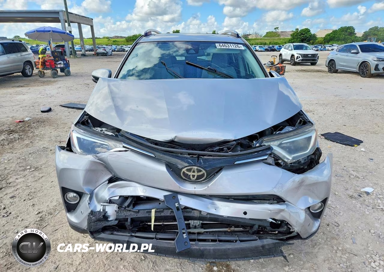 2018 Toyota Rav4 Xle VIN:JTMWFREVXJJ169309 - 5