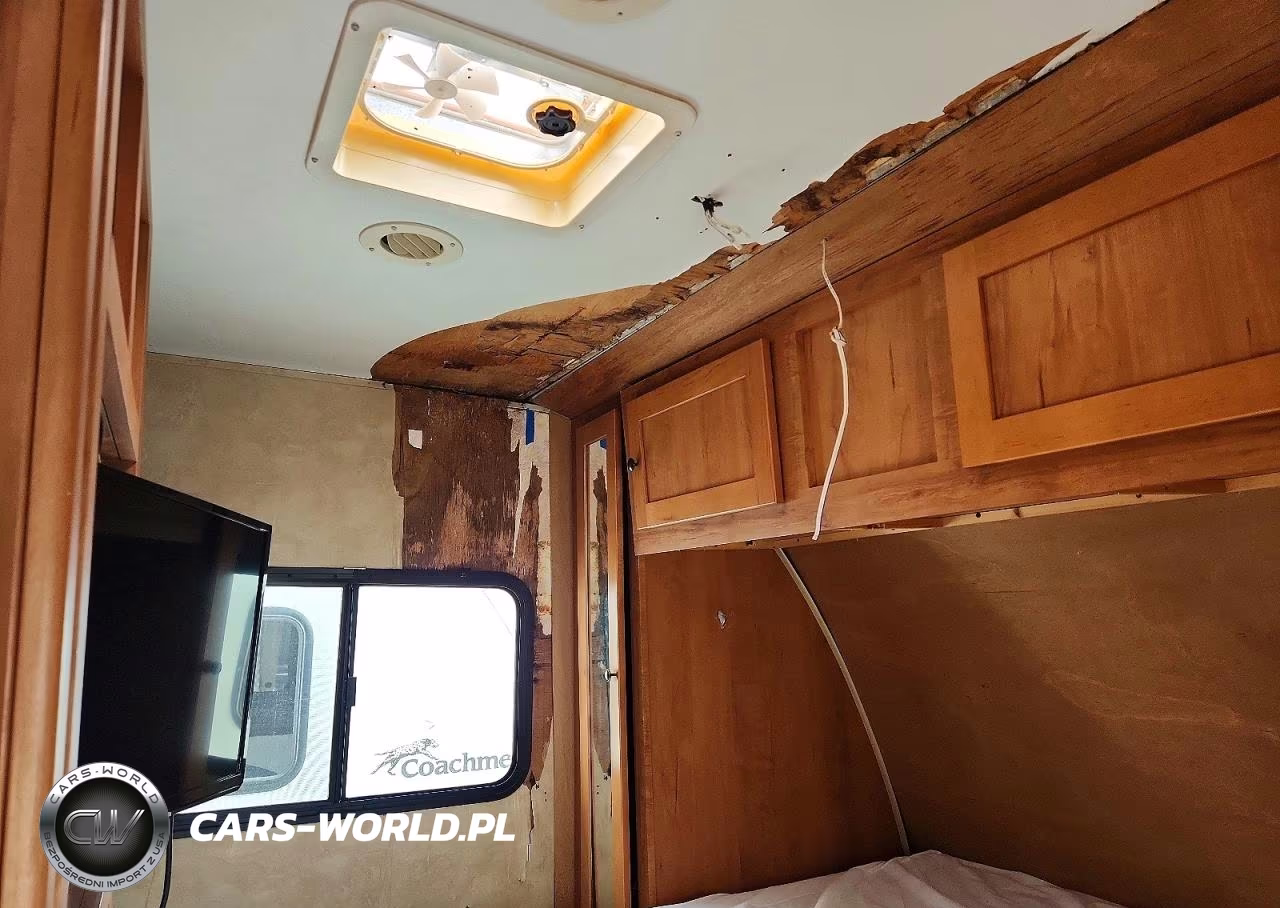 2013 Shadow Cruiser Recreational Vehicle (Rv) VIN:5RXTD2621D1024861 - 9