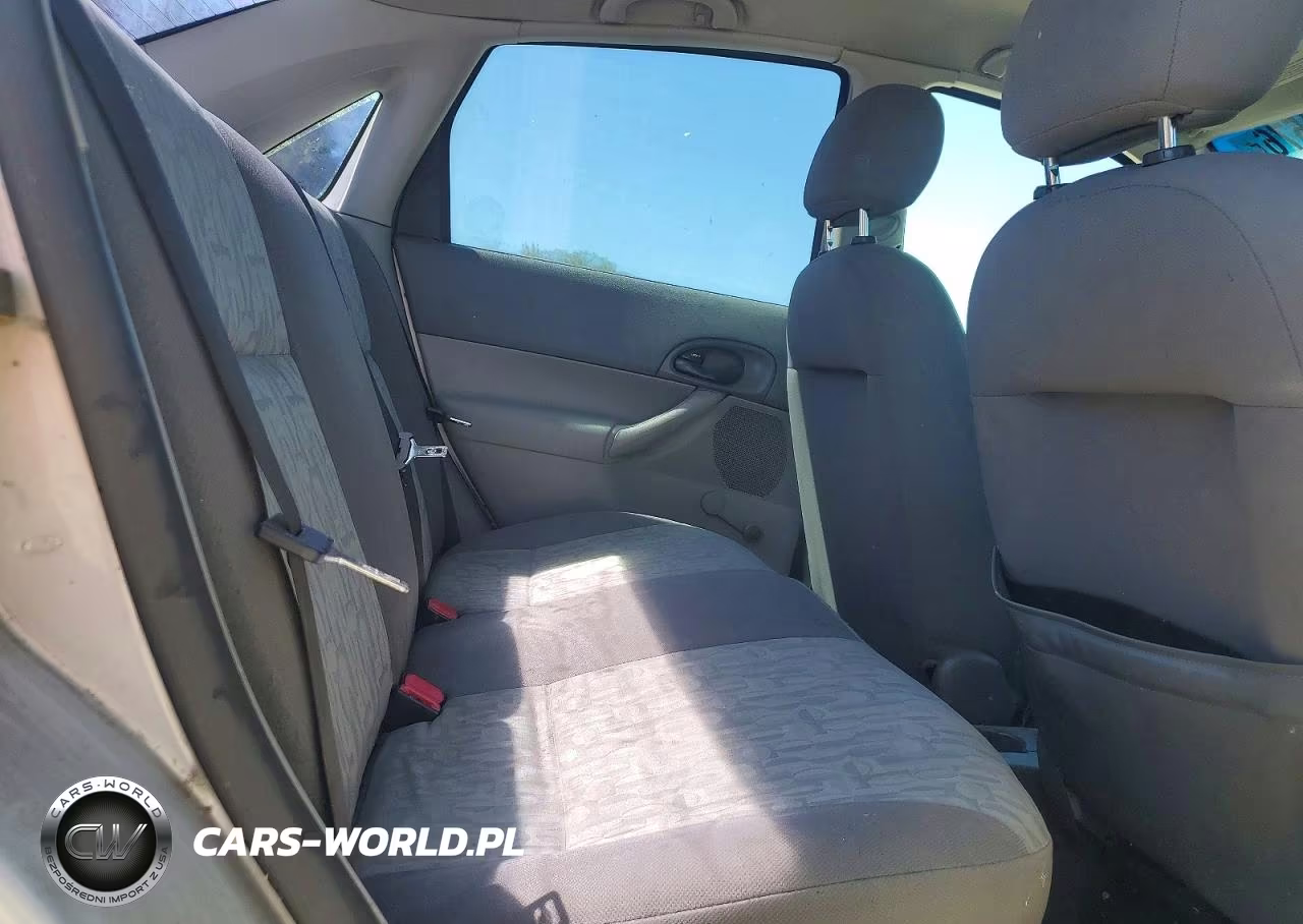 2005 Ford Focus Zx4 VIN:1FAFP34N55W241219 - 10