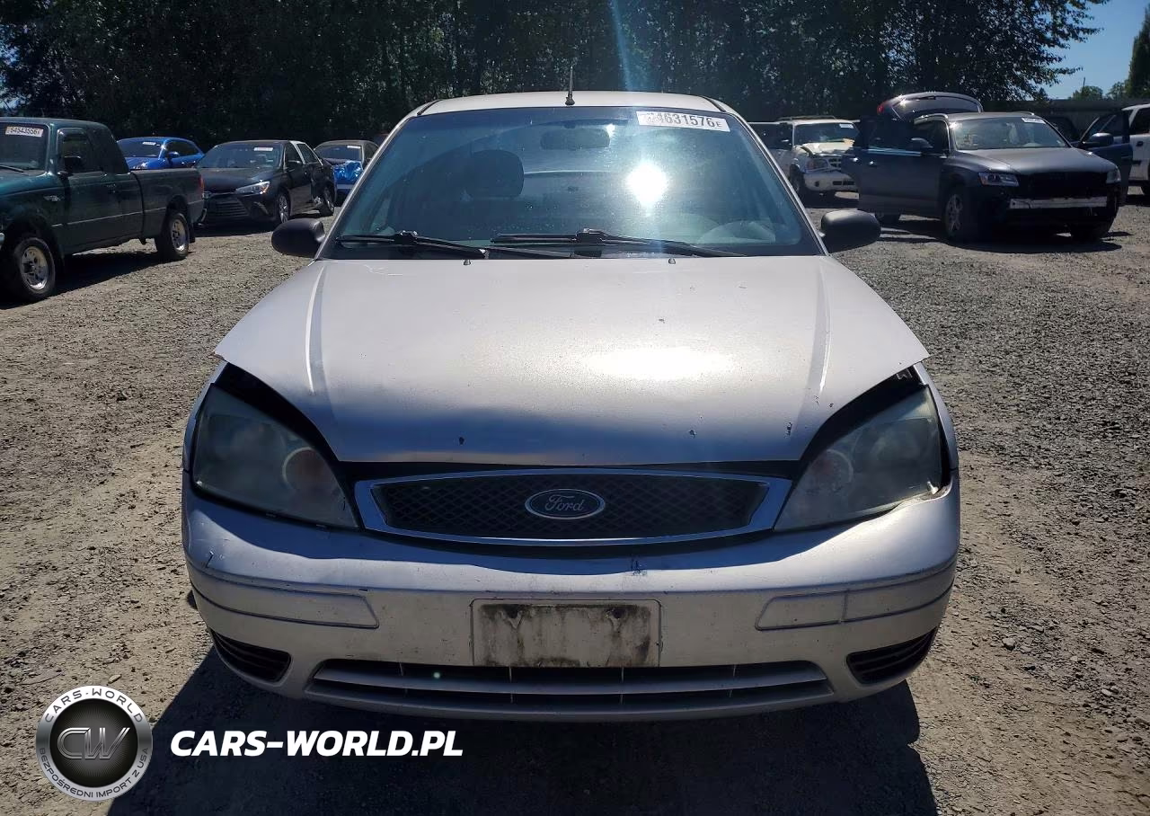 2005 Ford Focus Zx4 VIN:1FAFP34N55W241219 - 5