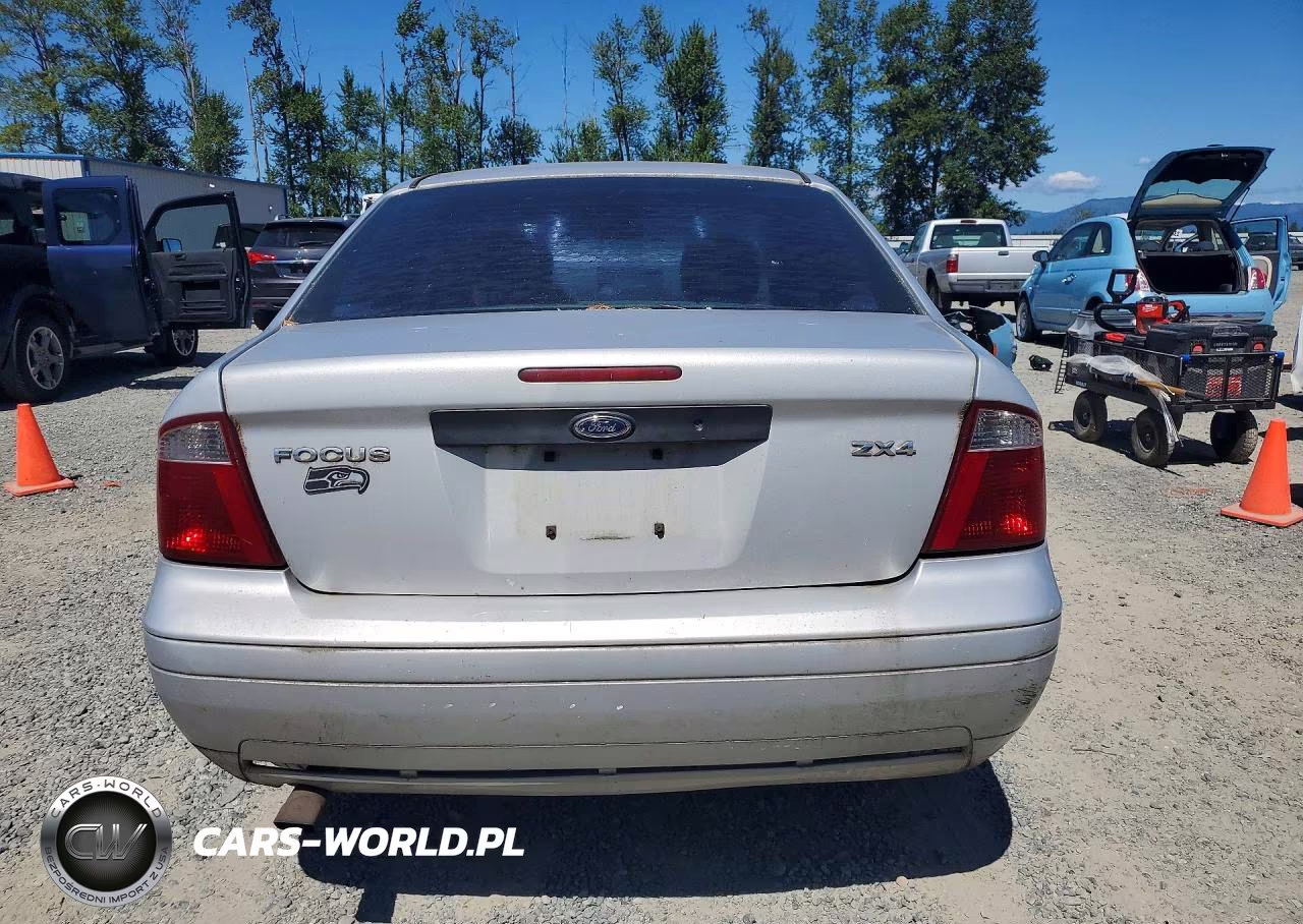 2005 Ford Focus Zx4 VIN:1FAFP34N55W241219 - 6