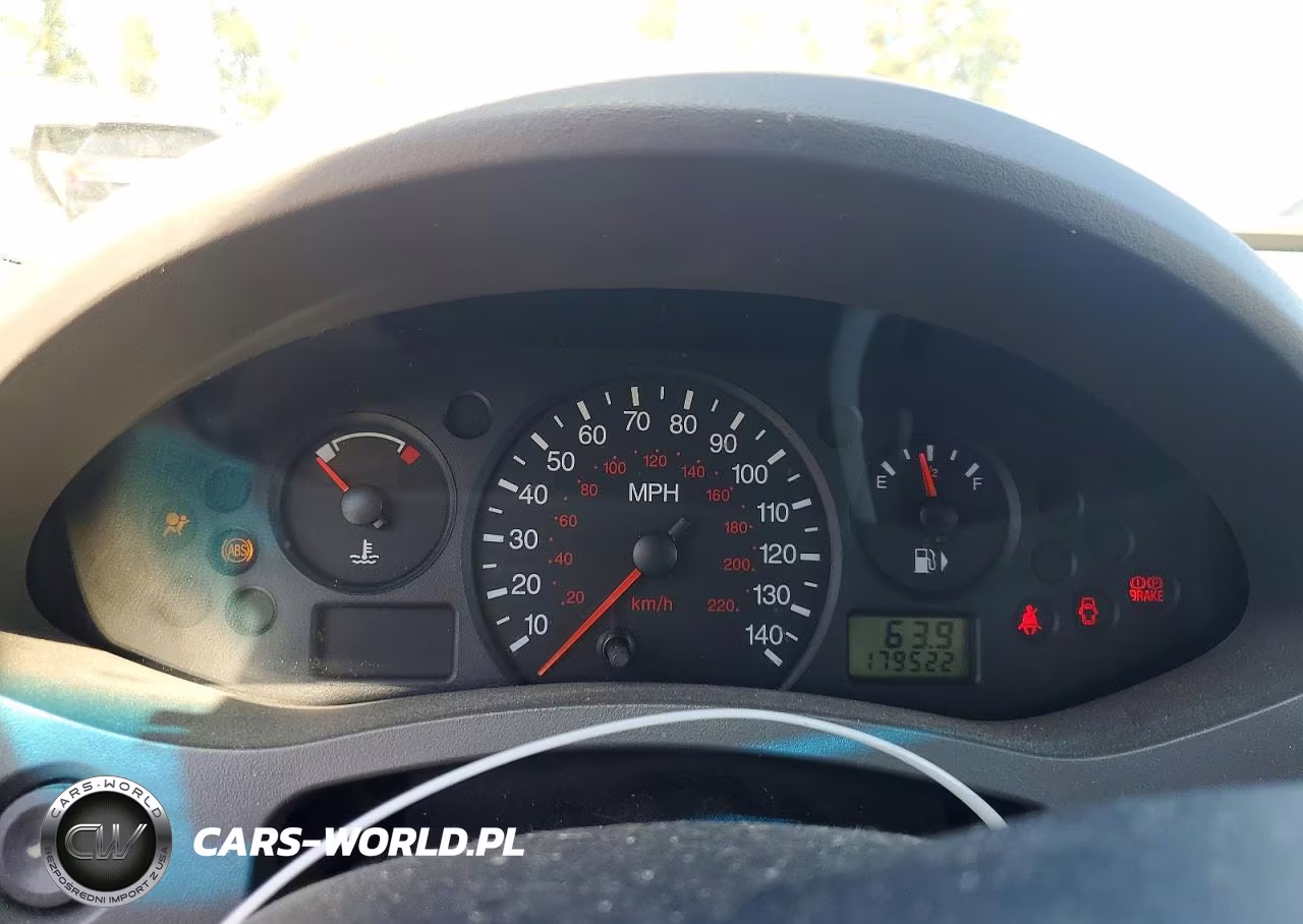 2005 Ford Focus Zx4 VIN:1FAFP34N55W241219 - 9