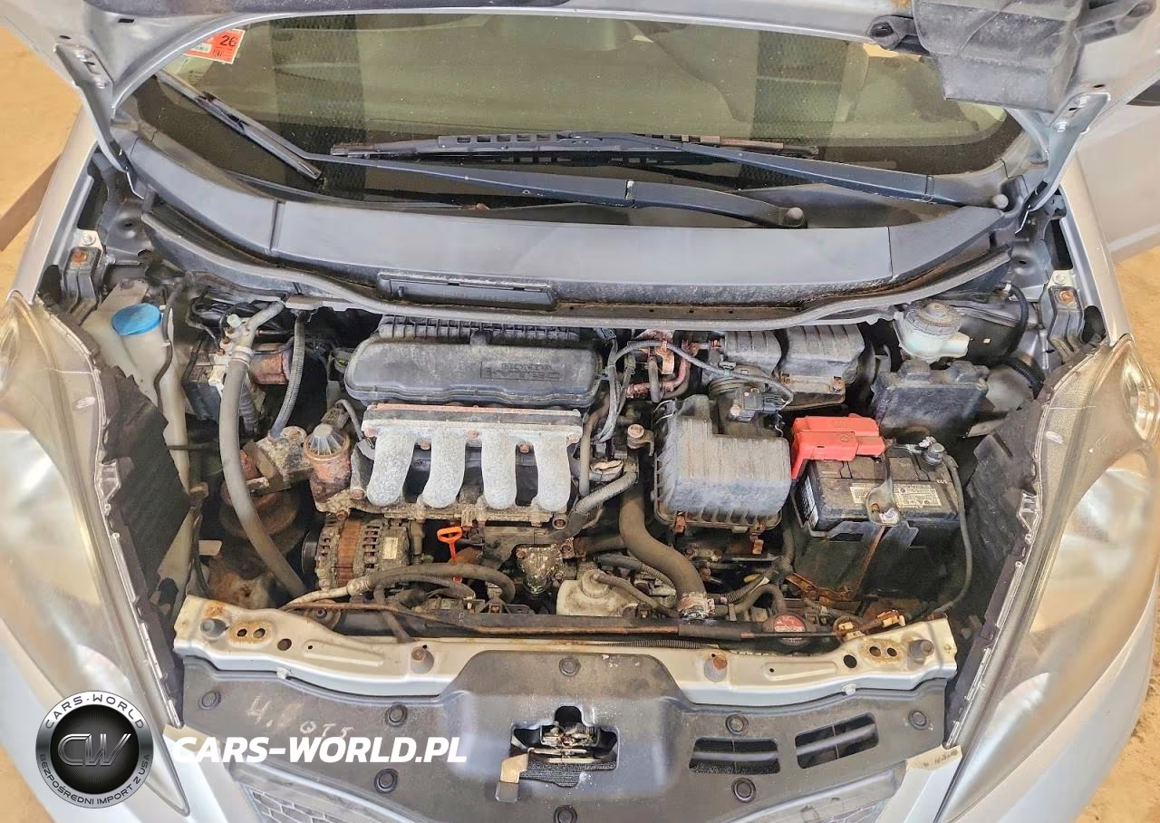 2011 Honda Fit VIN:JHMGE8H33BC008512 - 11