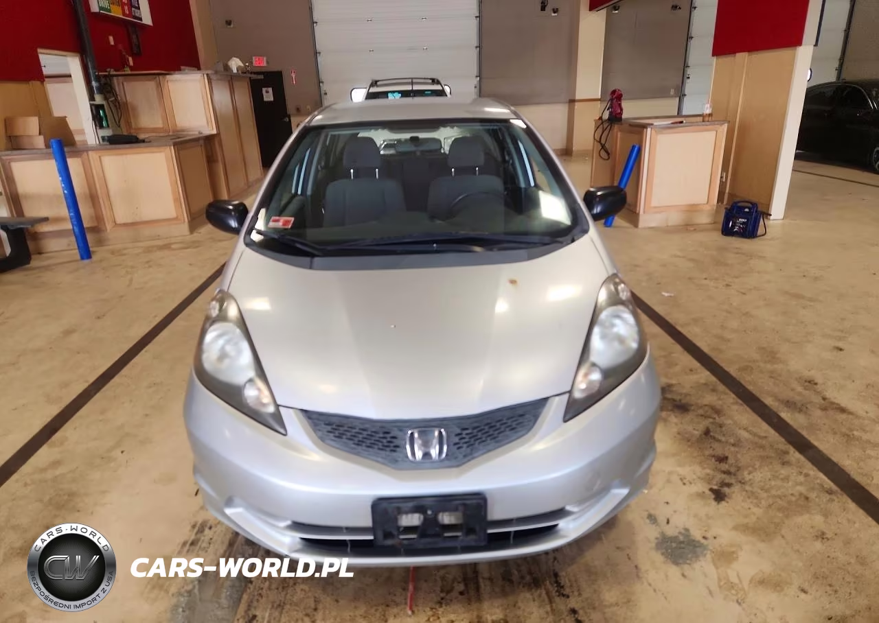 2011 Honda Fit VIN:JHMGE8H33BC008512 - 5