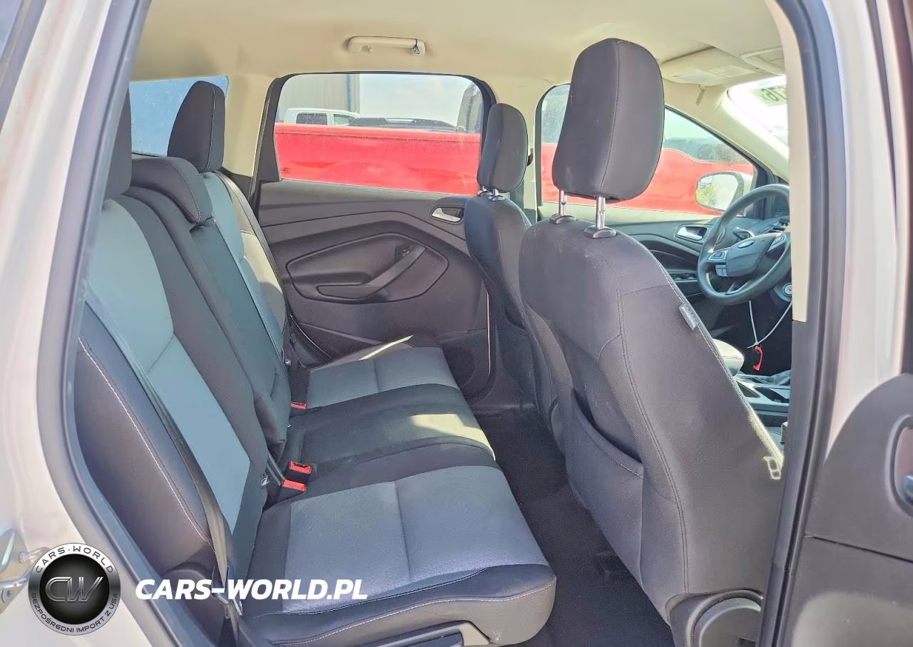 2018 Ford Escape Se VIN:1FMCU0GD1JUA83342 - 11