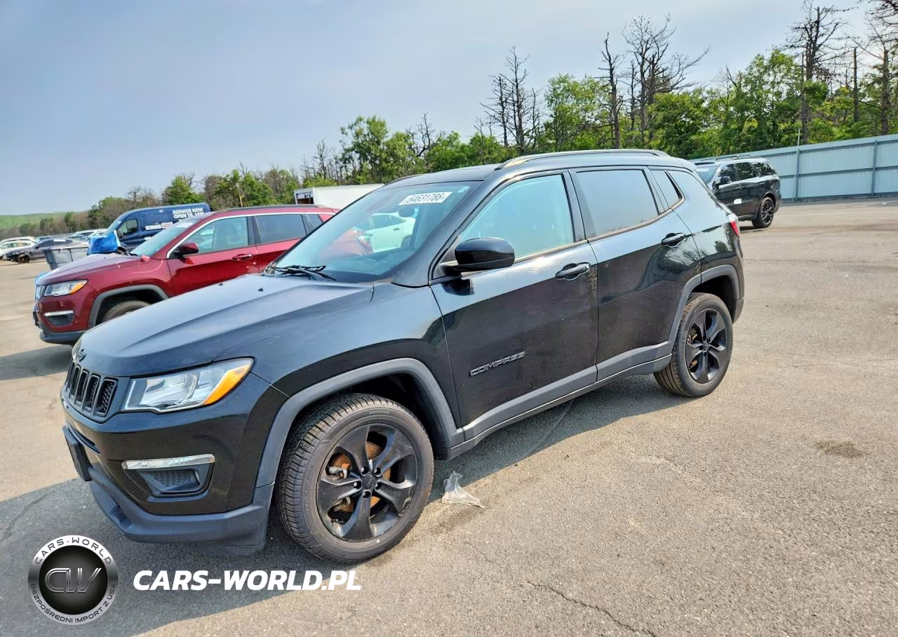 2019 Jeep Compass Latitude VIN:3C4NJDBB7KT818176 - 1