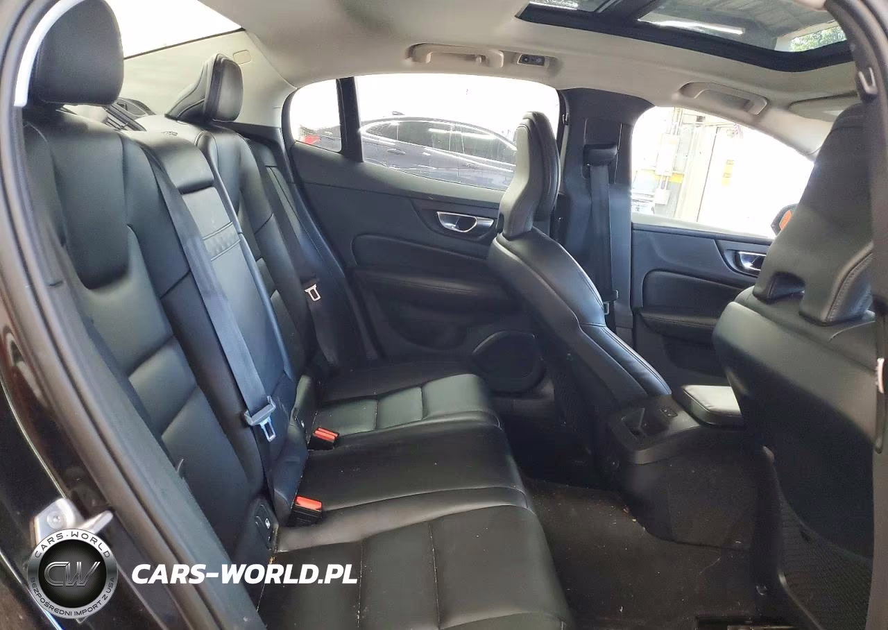 2022 Volvo S60 B5 Momentum VIN:7JRL12TZ3NG189713 - 10