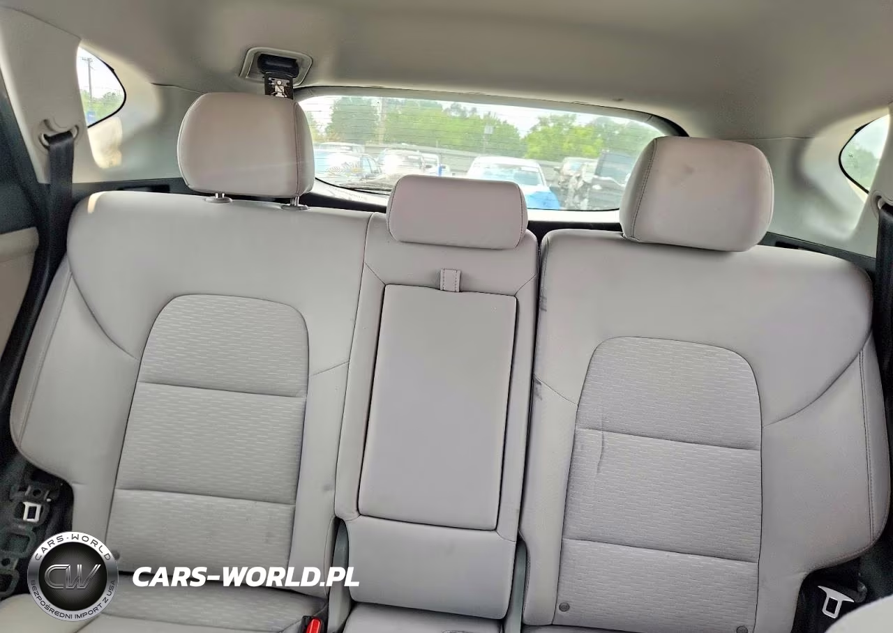 2019 Hyundai Tucson Se VIN:KM8J2CA48KU039587 - 10