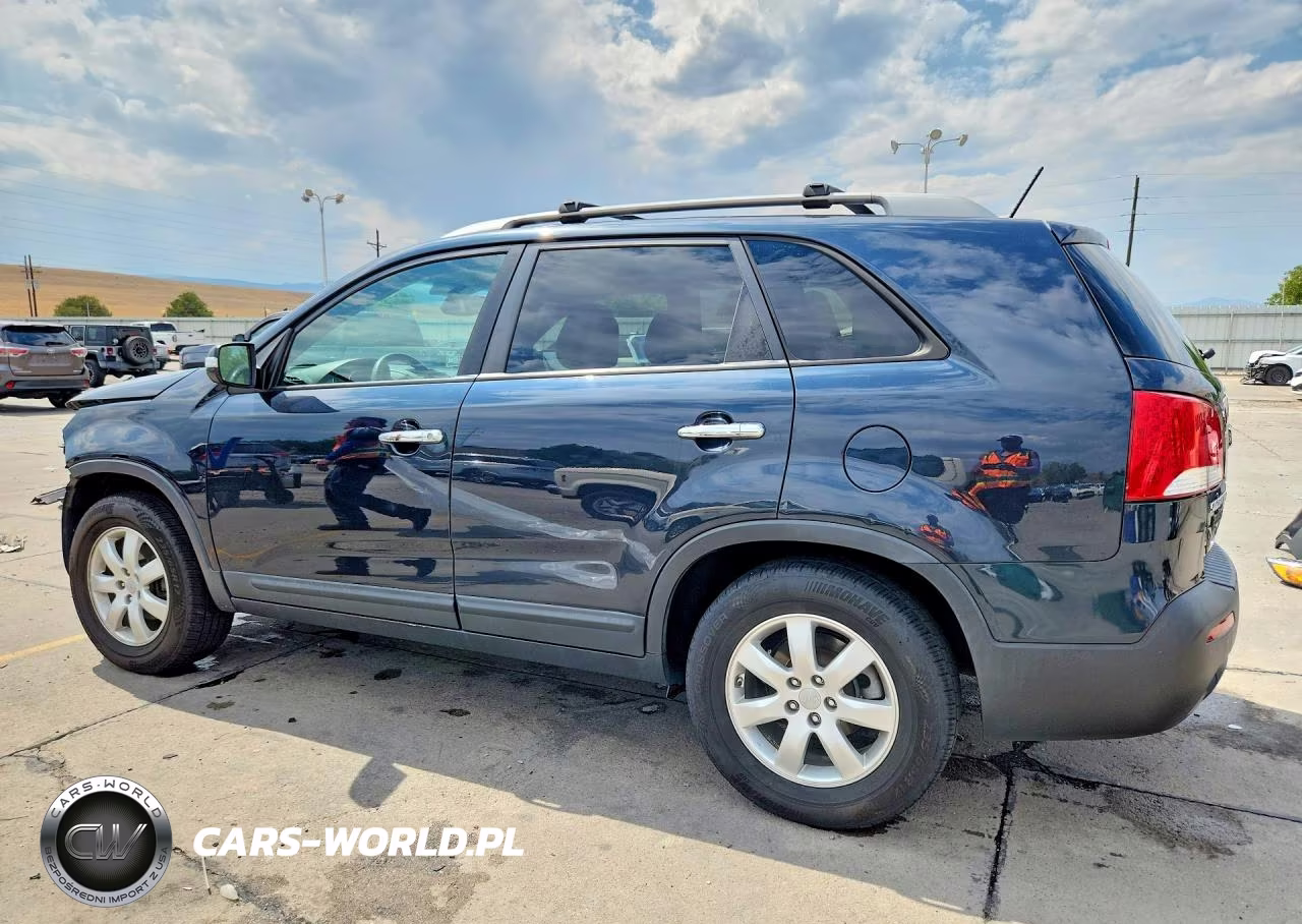 2012 Kia Sorento Lx VIN:5XYKT3A60CG257467 - 2