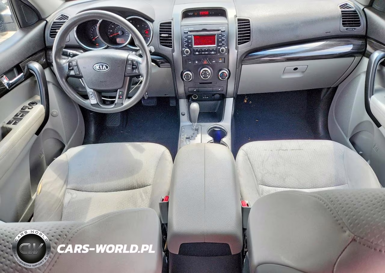 2012 Kia Sorento Lx VIN:5XYKT3A60CG257467 - 8