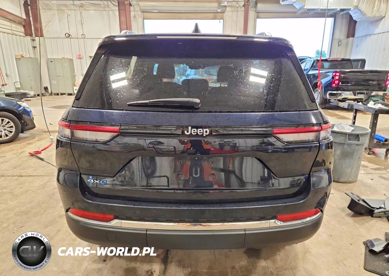 2024 Jeep Grand Cherokee Limited 4Xe VIN:1C4RJYB66RC133510 - 6