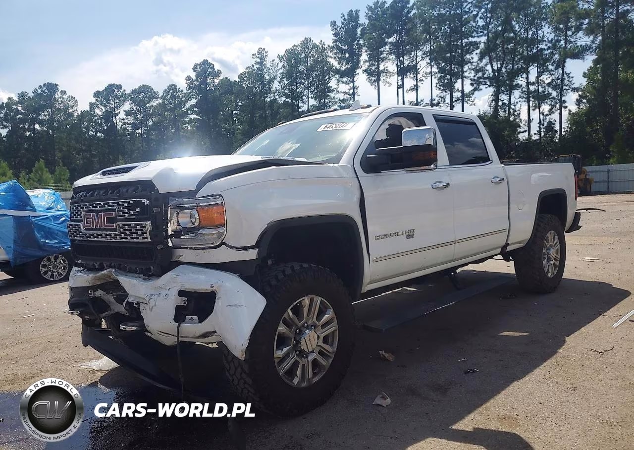 2018 GMC Sierra K2500 Denali VIN:1GT12UEYXJF285633 - 1