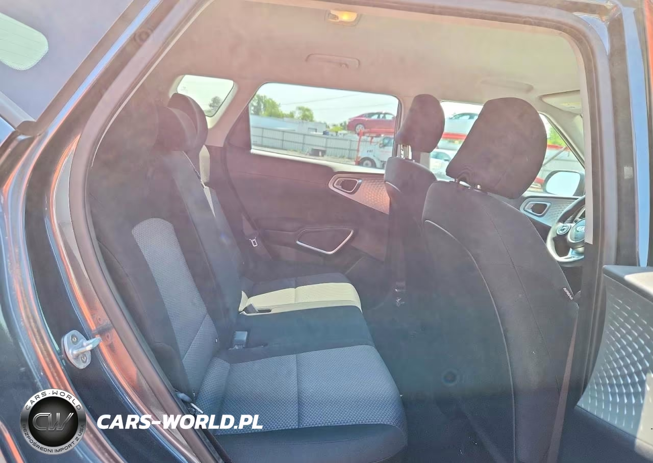 2020 Kia Soul Lx VIN:KNDJ23AUXL7040969 - 11