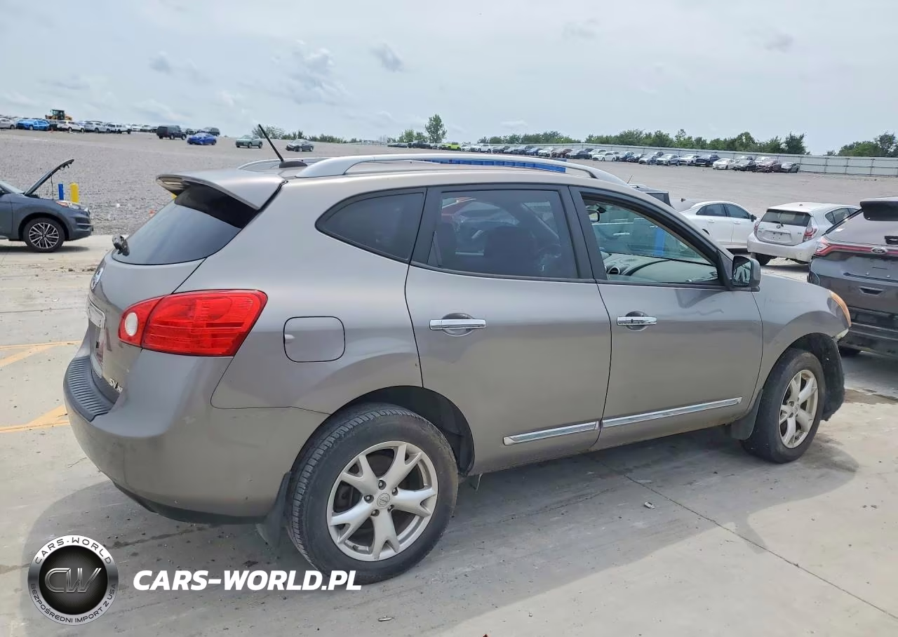 2011 Nissan Rogue S VIN:JN8AS5MV8BW686438 - 3