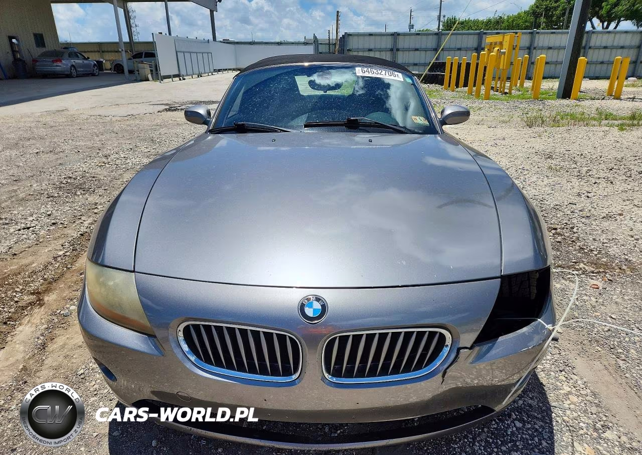 2003 BMW Z4 3.0 VIN:4USBT53423LT22910 - 5