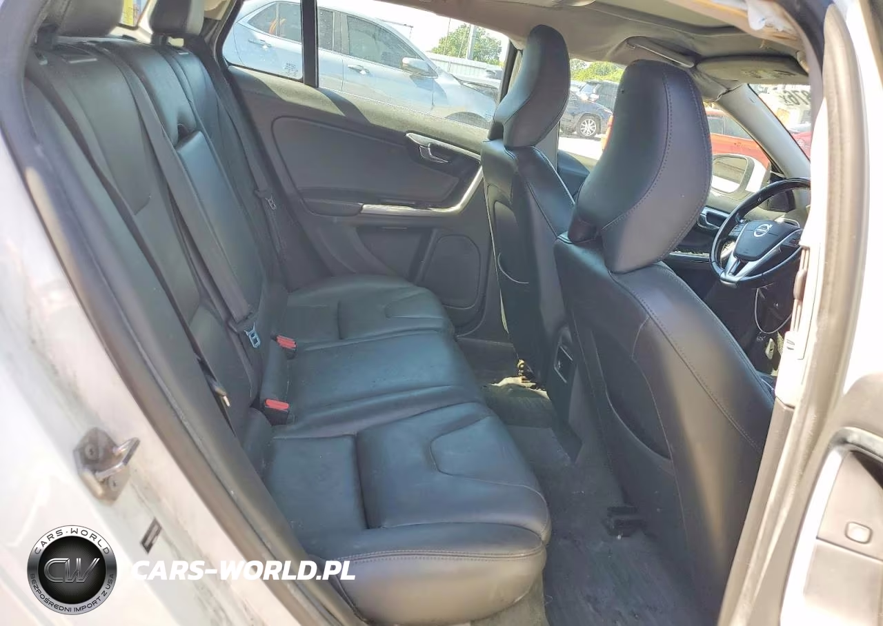 2017 Volvo V60 T5 Premier VIN:YV140MEK2H1370806 - 11