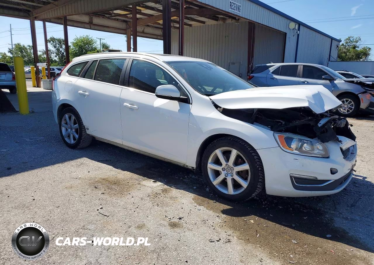 2017 Volvo V60 T5 Premier VIN:YV140MEK2H1370806 - 4