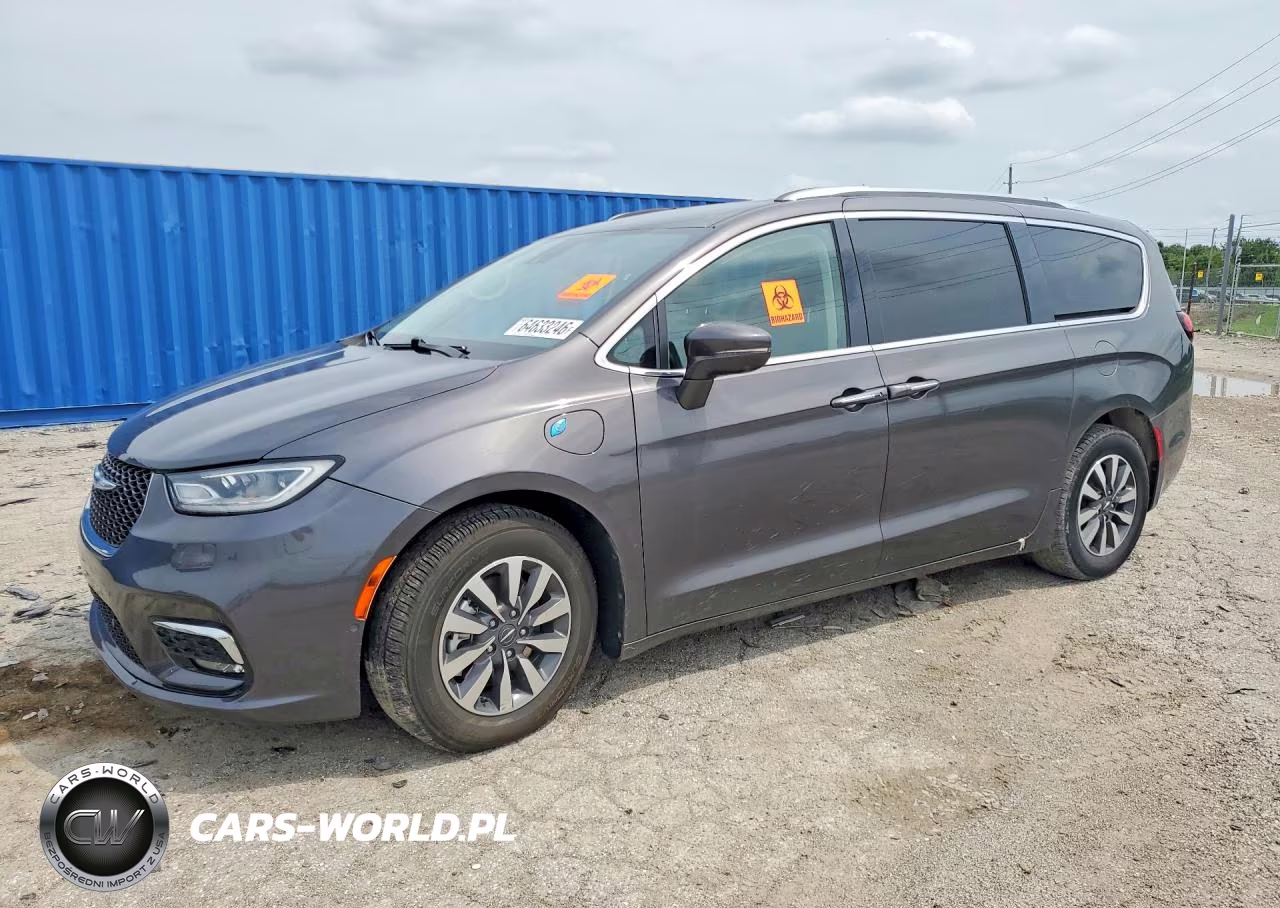 2021 Chrysler Pacifica Hybrid Touring L VIN:2C4RC1L75MR596330 - 1