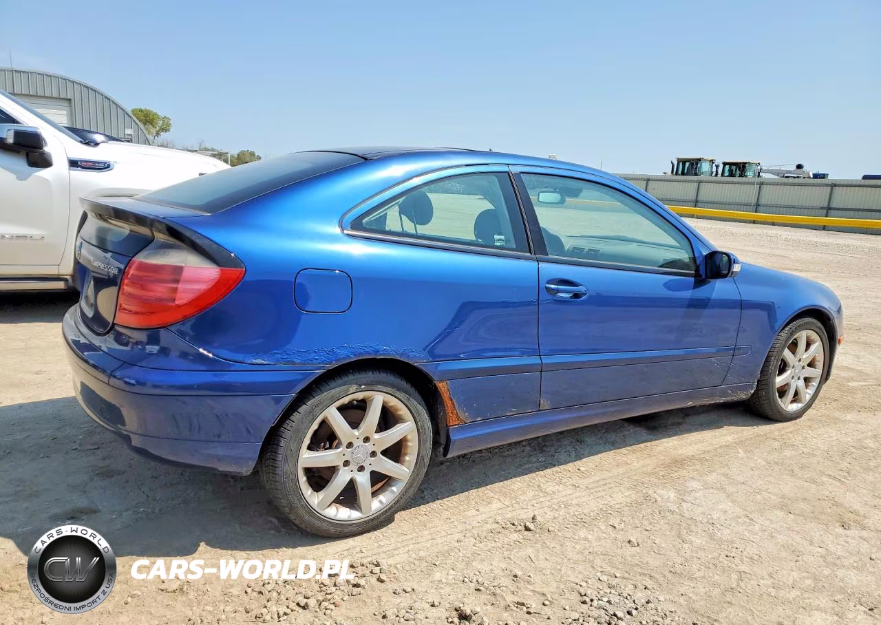 2002 Mercedes-Benz C 230K Sport Coupe VIN:WDBRN47J22A287707 - 3