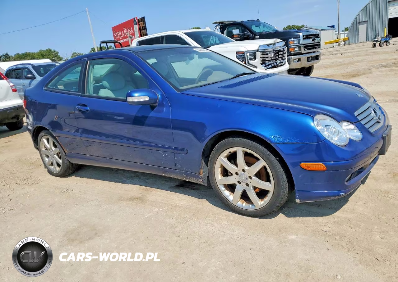 2002 Mercedes-Benz C 230K Sport Coupe VIN:WDBRN47J22A287707 - 4