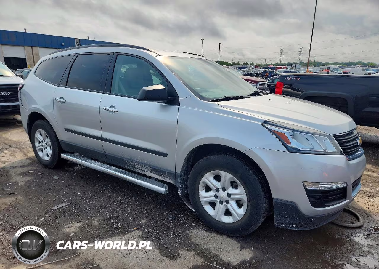 2014 Chevrolet Traverse Ls VIN:1GNKRFED2EJ248367 - 4