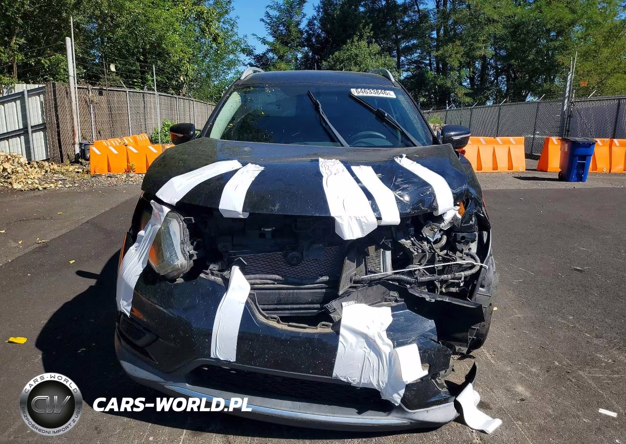 2014 Nissan Rogue S VIN:5N1AT2MT4EC856740 - 5