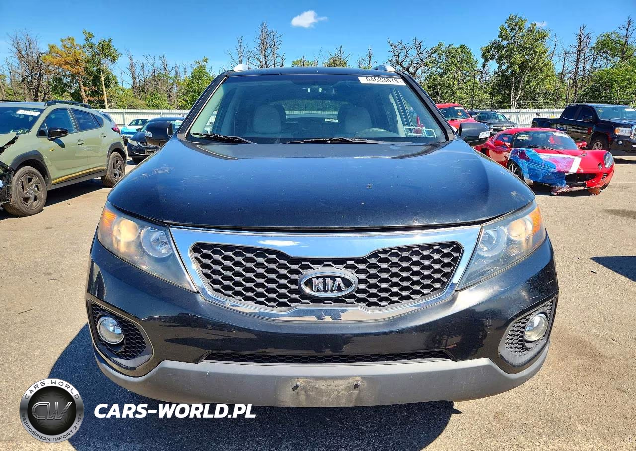 2013 Kia Sorento Lx VIN:5XYKT3A67DG408242 - 5